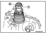 2. Install mainshaft rear bearing outer race to transaxle case, using