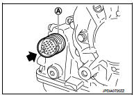 7. Remove the oil pan mounting bolts, and then remove the oil pan and oil pan
