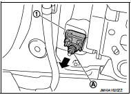3. Disconnect the harness connector and then remove the side air bag