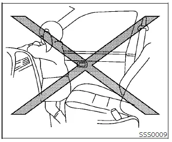 Warning graphic regarding sitting too close to the Nissan Leaf air bag